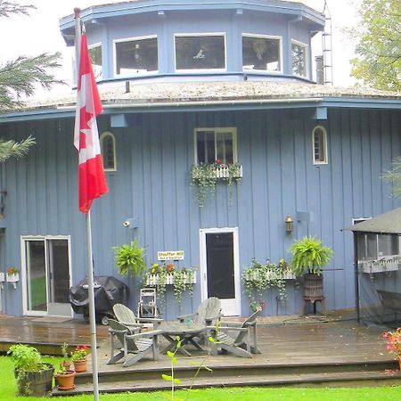 Stouffermill Bed & Breakfast Algonquin Highlands Екстер'єр фото