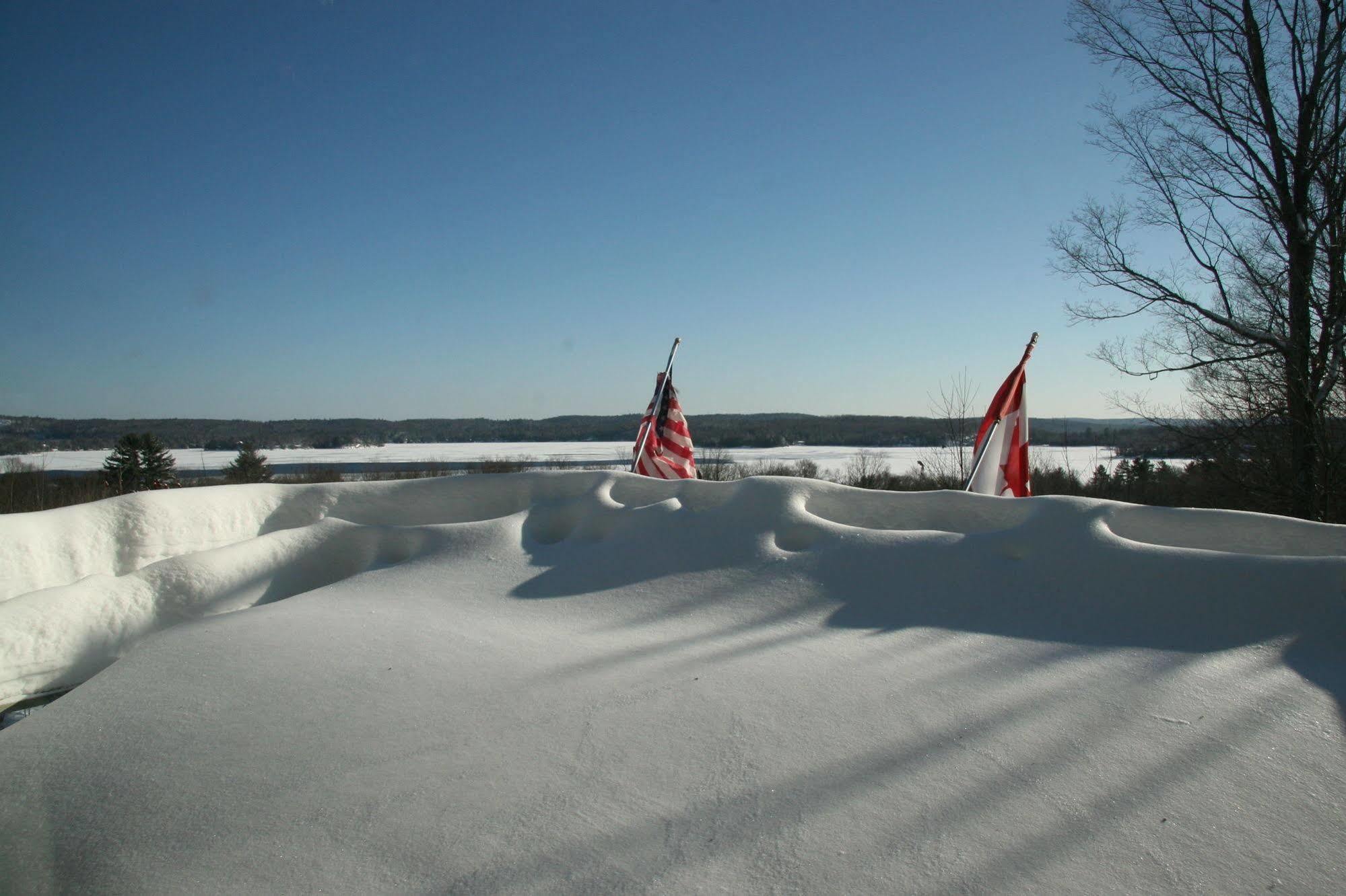Stouffermill Bed & Breakfast Algonquin Highlands Екстер'єр фото
